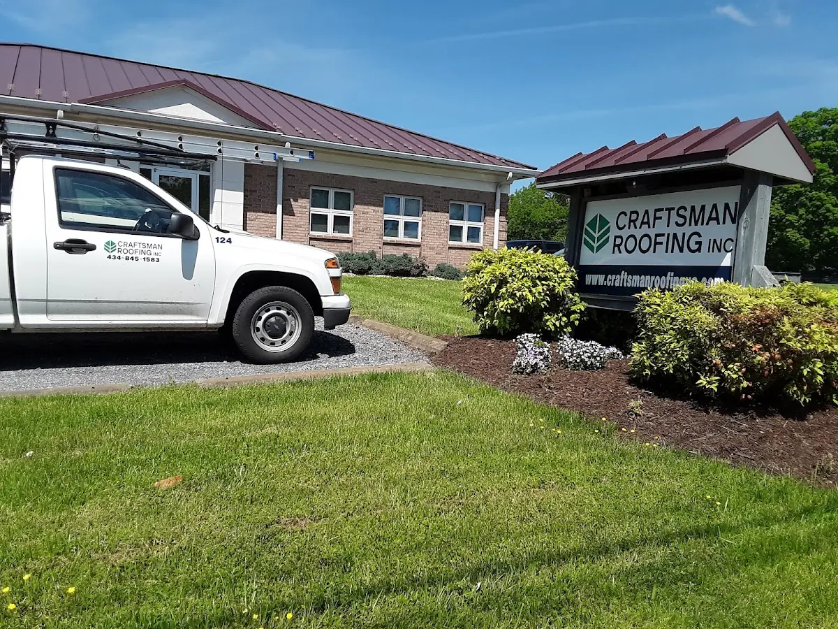 Quality Roof Replacement by experienced craftsmen in Pico-Robertson